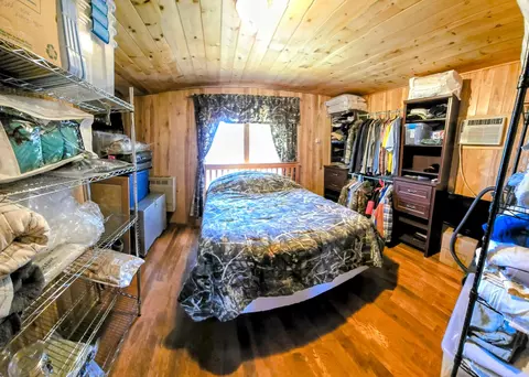 Bedroom - 17801 Bear Crk, Angle Inlet, MN 56711 photo 2 of 2