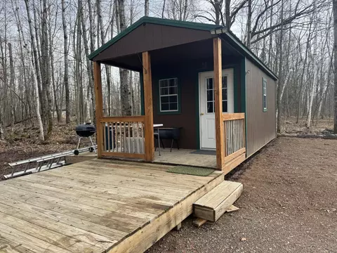 n8236 Godfrey Road, Ladysmith, WI 54848
