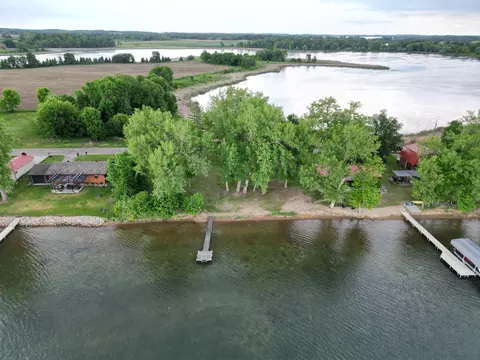353 Nn Big Mcdonald Ln, Dent, MN 56528