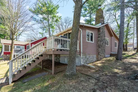 8355 Paradise Beach Rd, Brainerd, MN 56401