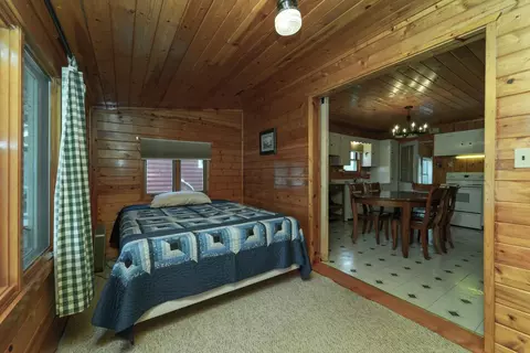 Bedroom - 8355 Paradise Beach Rd, Brainerd, MN 56401 photo 3 of 5