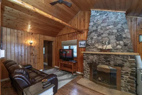 Living - 8355 Paradise Beach Rd, Brainerd, MN 56401 photo 1 of 4