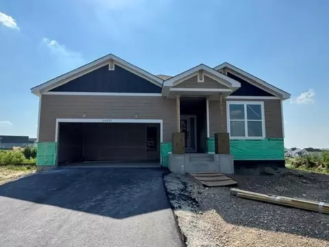 20031 Gaines Ct, Lakeville, MN 55044