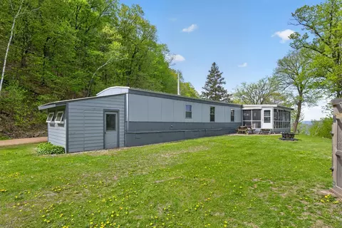 71109 Us 61 Hwy # 1, Lake City, MN 55041