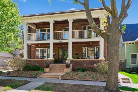 716 5th Ave SE #2, Minneapolis, MN 55414