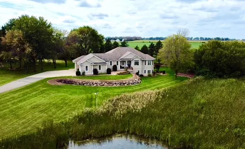 1250 S Crailsheim Rd, Worthington, MN 56187
