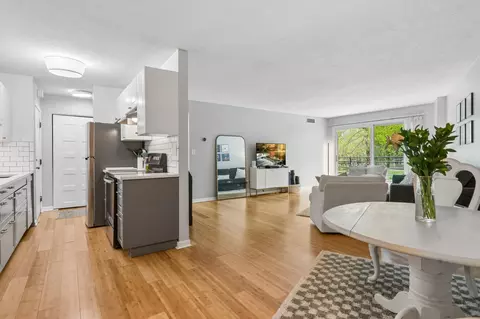 1200 Nicollet Mall #307, Minneapolis, MN 55403
