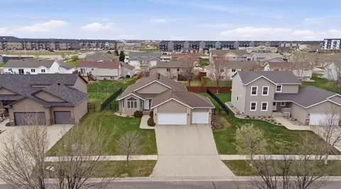 View/Area - 4875 43rd St S, Fargo, ND 58104 photo 3 of 11