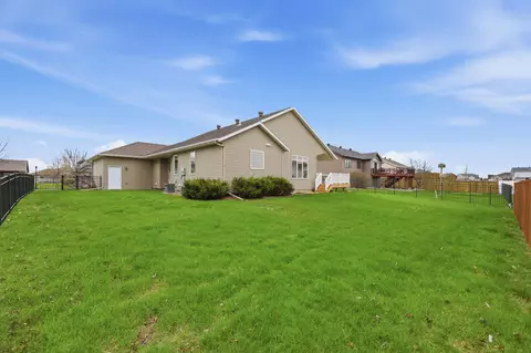 Exterior - 4875 43rd St S, Fargo, ND 58104 photo 6 of 7