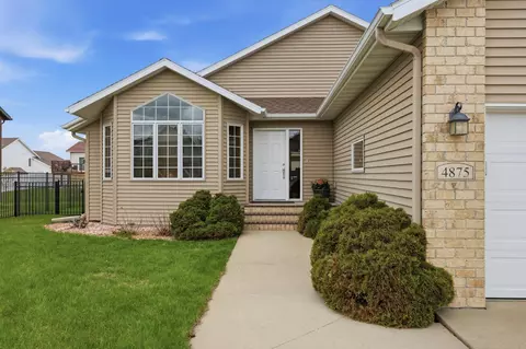 Exterior - 4875 43rd St S, Fargo, ND 58104 photo 3 of 7