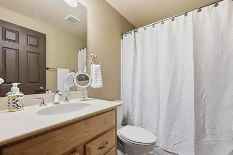 Bath - 4875 43rd St S, Fargo, ND 58104 photo 3 of 3