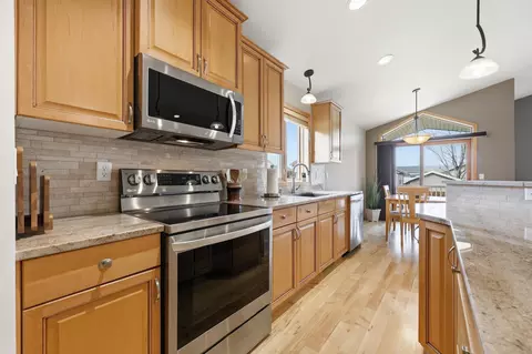 Kitchen - 4875 43rd St S, Fargo, ND 58104 photo 4 of 4