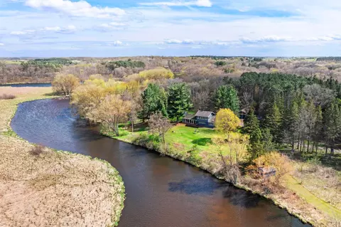 1711 W Church Rd, Star Prairie, WI 54026