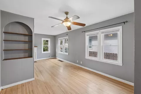 Living - 1415 Oak St, Brainerd, MN 56401 photo 5 of 5