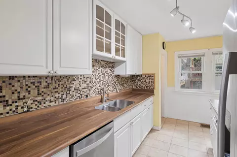 Kitchen - 1415 Oak St, Brainerd, MN 56401 photo 2 of 3