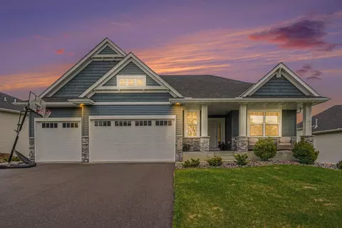 19529 York Dr NW, Elk River, MN 55330