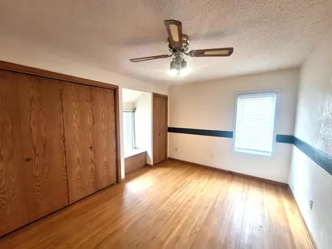 Bedroom - 911 Emmerling Ave, Walhalla, ND 58282 photo 5 of 7