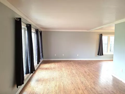 Living - 911 Emmerling Ave, Walhalla, ND 58282 photo 1 of 4
