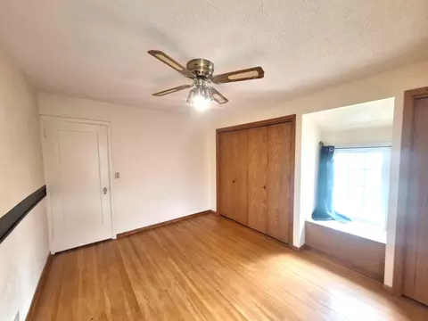 Bedroom - 911 Emmerling Ave, Walhalla, ND 58282 photo 6 of 7