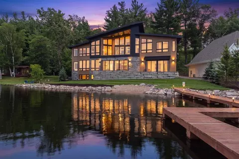11245 E Steamboat Bay Dr, East Gull Lake, MN 56401