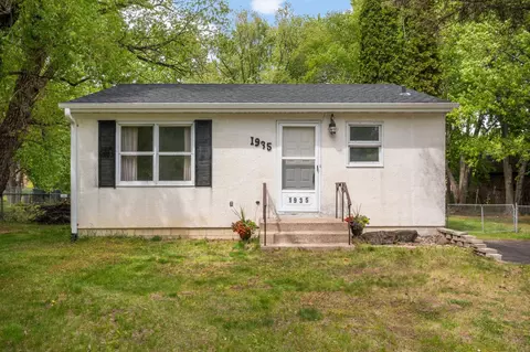 1935 55th St E, Inver Grove Heights, MN 55077