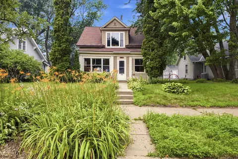 5136 43rd Ave S, Minneapolis, MN 55417