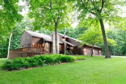 6365 Virginia Dr, Excelsior, MN 55331
