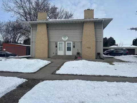 1114 See Remarks 18th St S, Moorhead, MN 56560