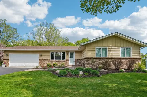 15631 Skyline Ave NW, Prior Lake, MN 55372