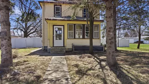 237 2nd St SW, Richmond, MN 56368