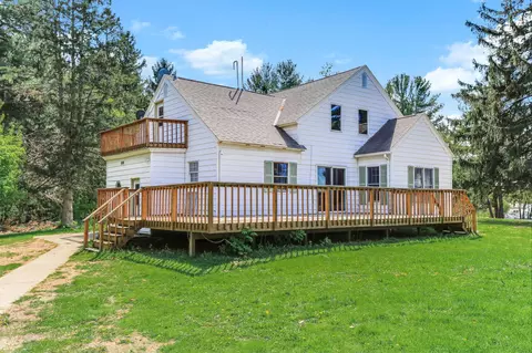 w5352 Pierce County Road North, Beldenville, WI 54003