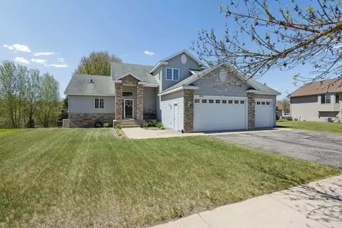 3007 Crescent Ridge Trl, Saint Cloud, MN 56301