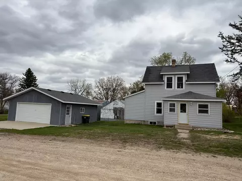 407 Shortline Ave, Sunburg, MN 56289