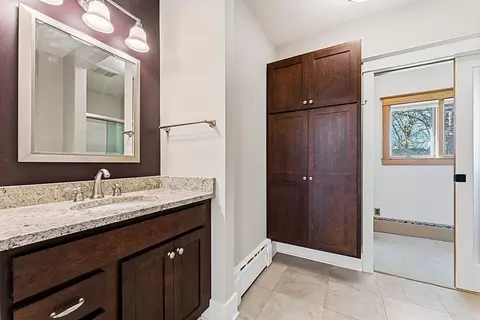 Bath - 408 5th St E, Northfield, MN 55057 photo 1 of 3