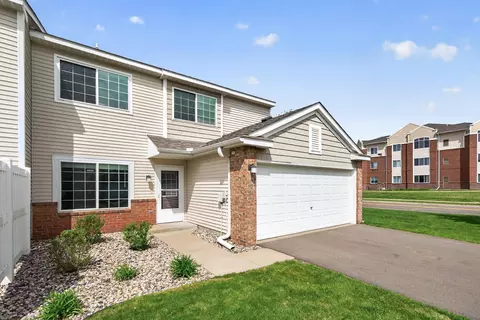 15822 Fleet Trl, Apple Valley, MN 55124