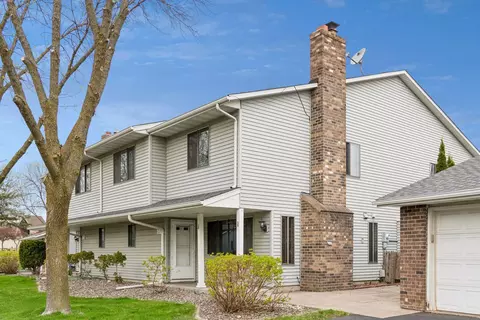9357 Ranchview Ln N, Maple Grove, MN 55369