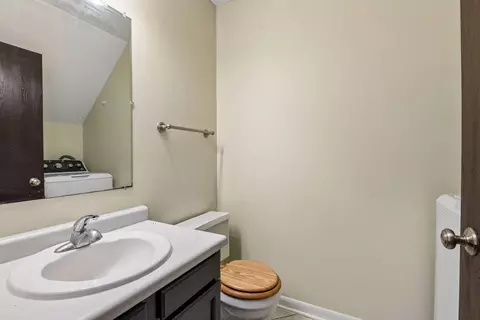 Bath - 9357 Ranchview Ln N, Maple Grove, MN 55369 photo 1 of 2