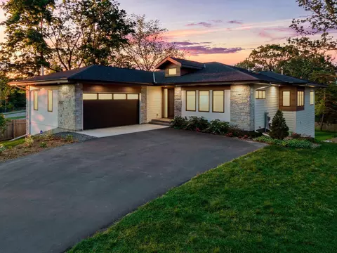 10821 Blossom Rd, Eden Prairie, MN 55347