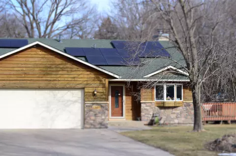 1507 9th St SE, Forest Lake, MN 55025