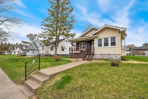 426 3rd St, Cloquet, MN 55720
