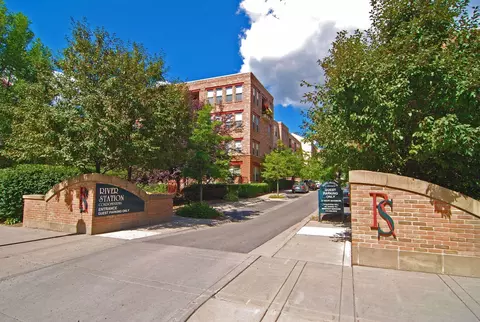 660 N 2nd St #114, Minneapolis, MN 55401