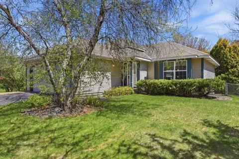 9480 71st S, Cottage Grove, MN 55016