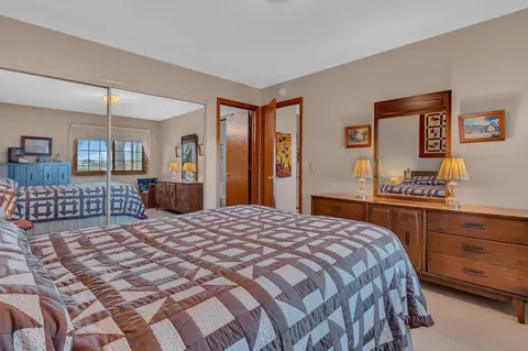 Bedroom - 1124 Par Ln, Willmar, MN 56201 photo 2 of 2