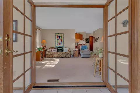 Entry Way - 1124 Par Ln, Willmar, MN 56201 photo 5 of 6