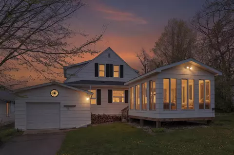 240 Washington St, Holdingford, MN 56340