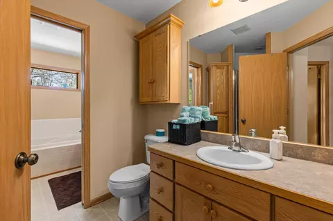 Bath - 8100 Dalton Rd, Baxter, MN 56425 photo 1 of 2