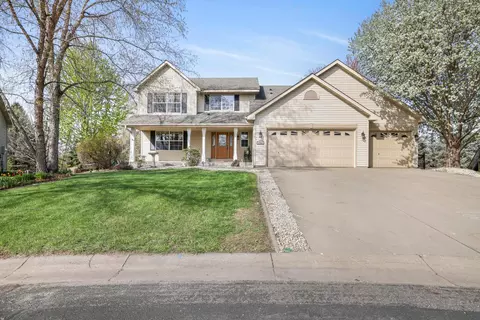 1920 Clearwater Rd, Waconia, MN 55387