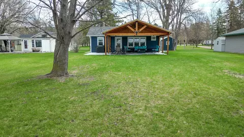27431 340th Ave, Underwood, MN 56586