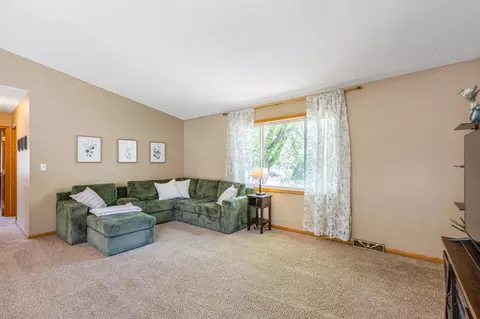 Living - 3138 15th Ave S, Saint Cloud, MN 56301 photo 2 of 7