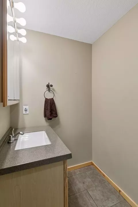 Bath - 2137 195th Ave, Centuria, WI 54824 photo 5 of 6